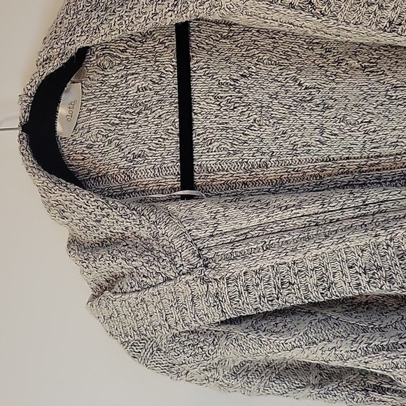 Cloth by RD Hooded Cardigan- size xs - Picture 2 of 6